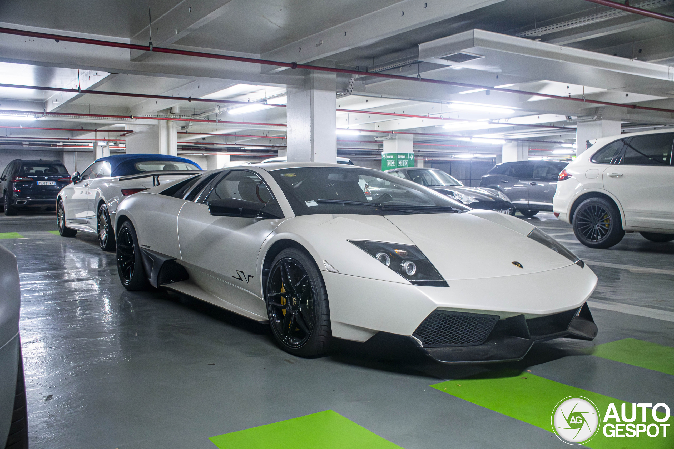 Lamborghini Murciélago LP670-4 SuperVeloce