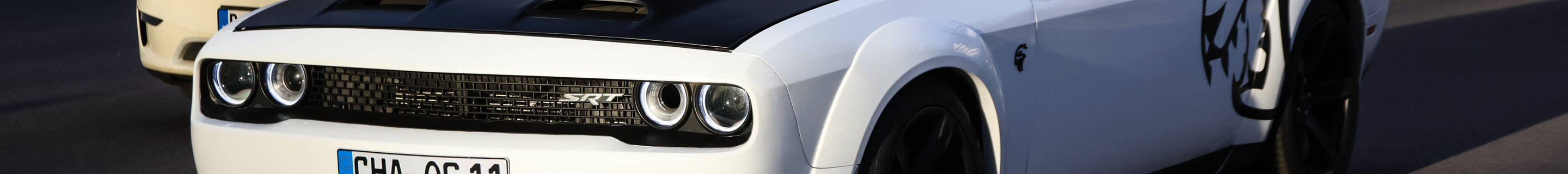 Dodge Challenger SRT Hellcat Widebody