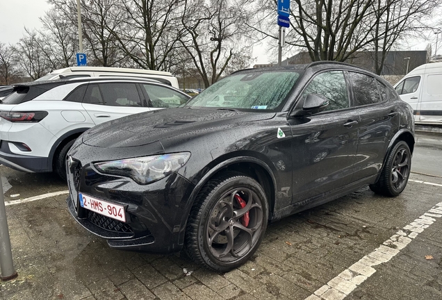 Alfa Romeo Stelvio Quadrifoglio 2023