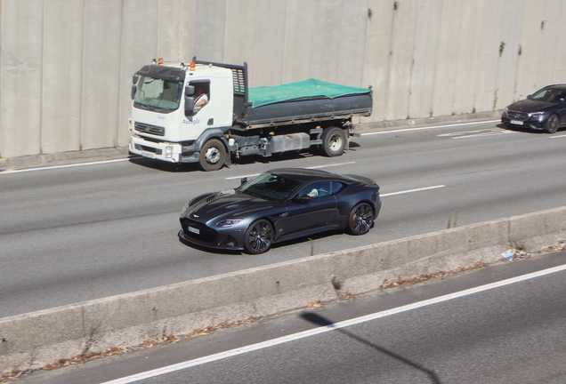 Aston Martin DBS Superleggera