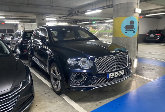 Bentley Bentayga Hybrid 2021 First Edition