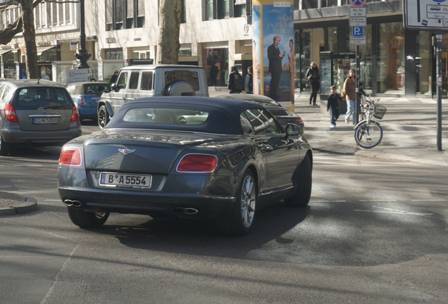 Bentley Continental GTC V8
