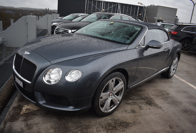 Bentley Continental GTC V8