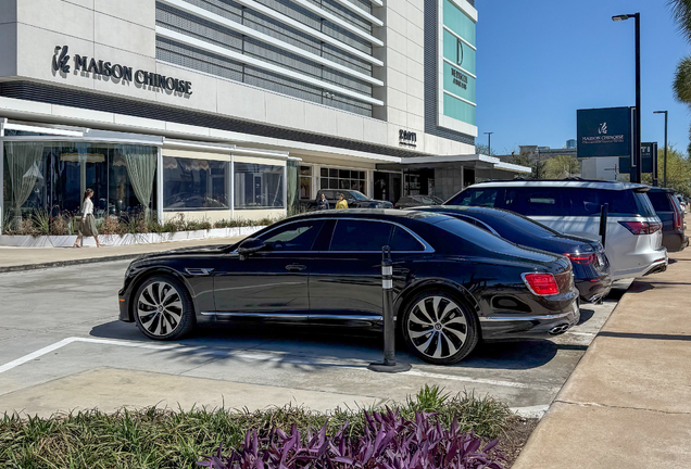 Bentley Flying Spur V8 2021