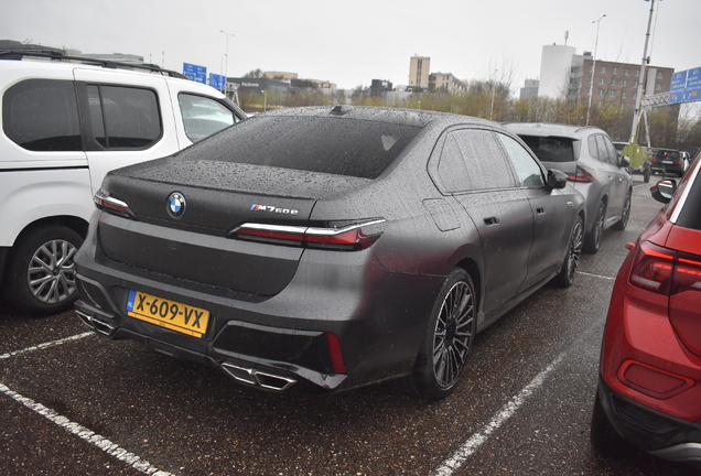 BMW M760e xDrive