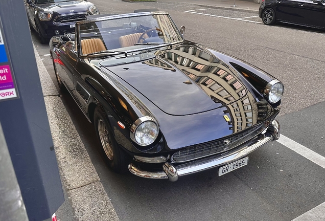 Ferrari 275 GTS