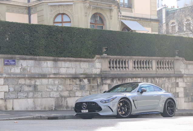 Mercedes-AMG GT 63 C192