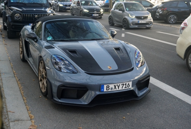 Porsche 718 Spyder RS Weissach Package