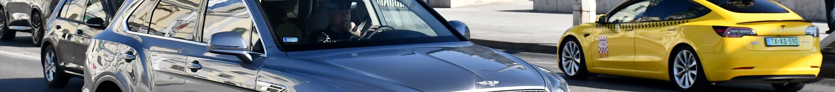 Bentley Bentayga Azure