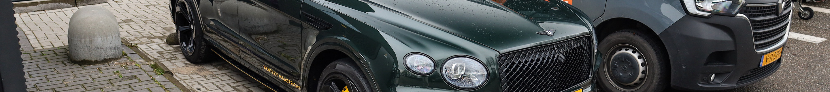 Bentley Bentayga Hybrid S 2024 Black Edition