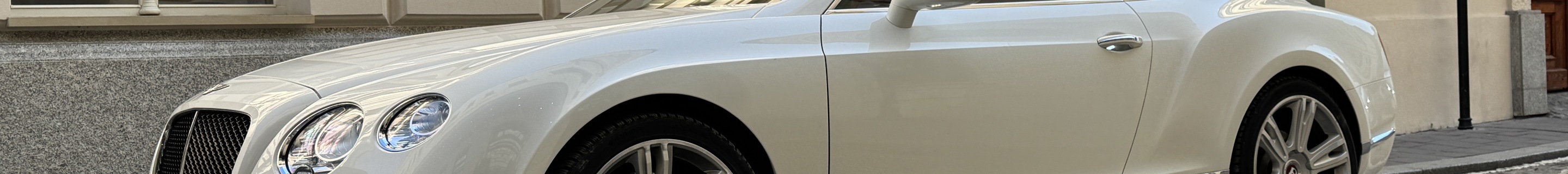 Bentley Continental GT V8
