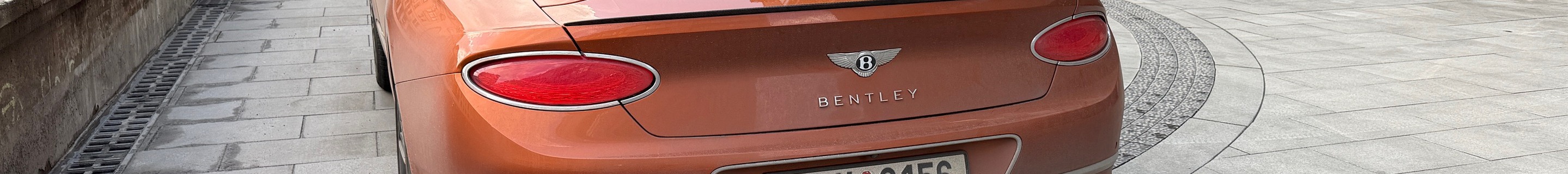 Bentley Continental GT V8 Azure