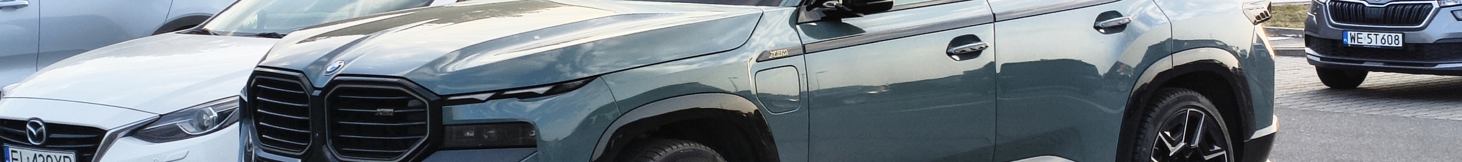 BMW XM G09