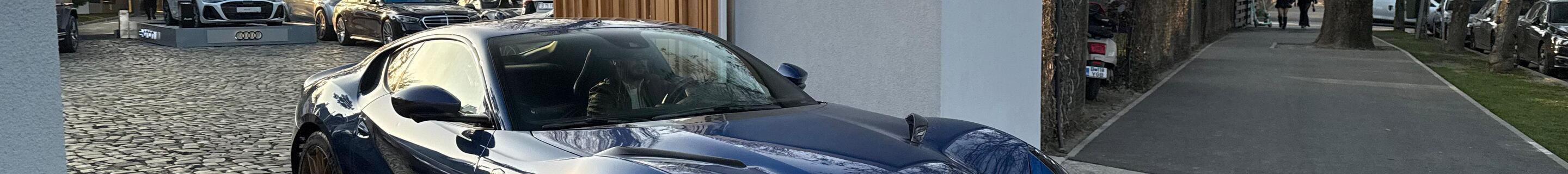 Ferrari 812 Superfast