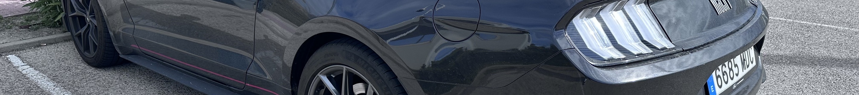 Ford Mustang Mach 1 2021