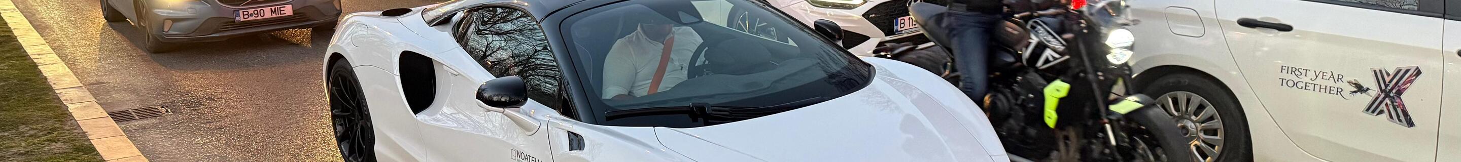 McLaren Artura Spider