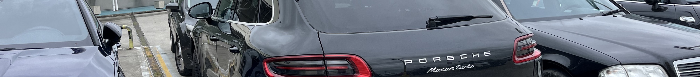 Porsche 95B Macan Turbo MkI