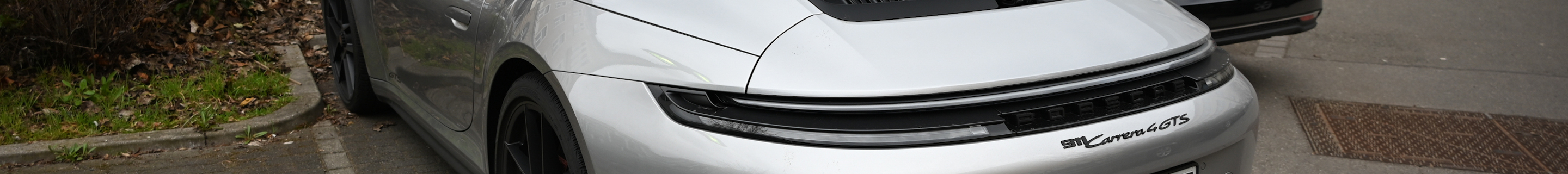 Porsche 992 Carrera 4 GTS Cabriolet MkII