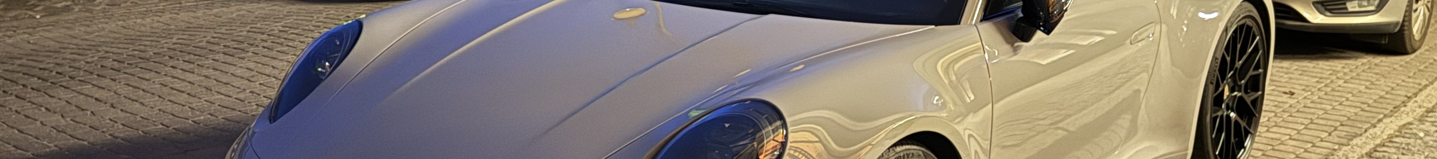 Porsche 992 Carrera 4S MkI