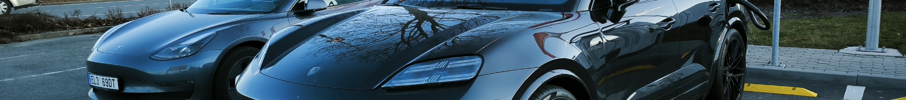 Porsche Macan EV Turbo