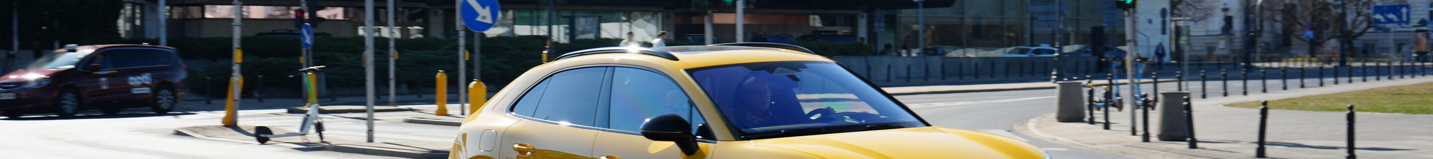 Porsche Macan EV Turbo