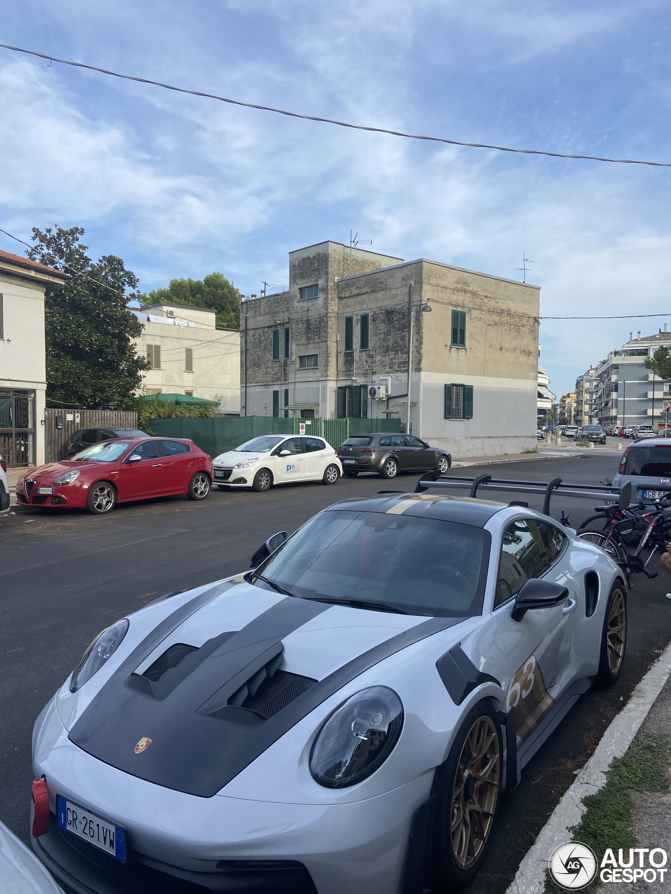 Porsche 992 GT3 RS MkI Weissach Package