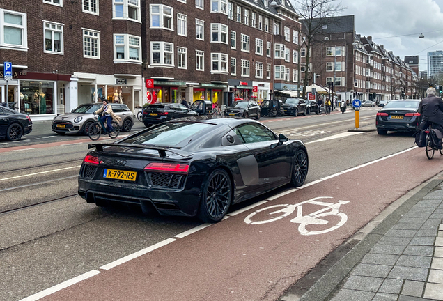 Audi R8 V10 Plus 2015