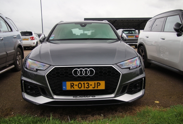 Audi RS4 Avant B9