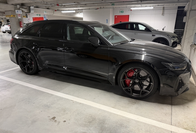 Audi RS6 Avant C8