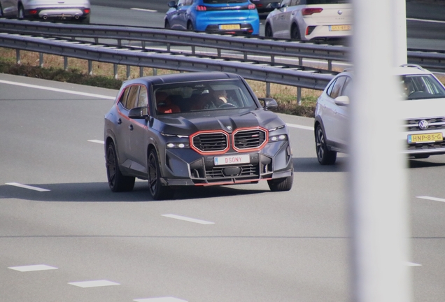 BMW XM G09 Label Red Larte Design