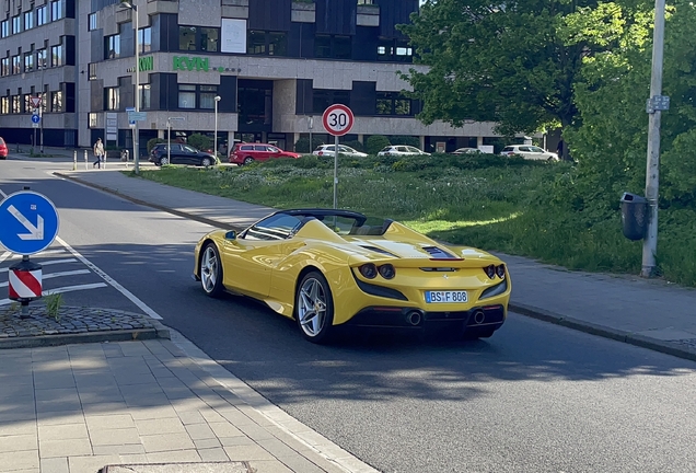 Ferrari F8 Spider