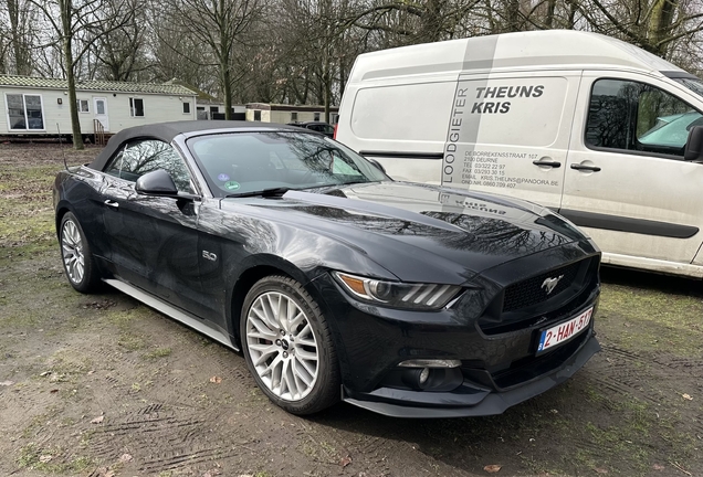 Ford Mustang GT Convertible 2018