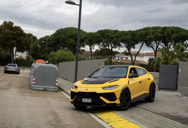 Lamborghini Urus Performante