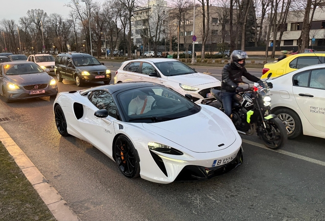 McLaren Artura Spider