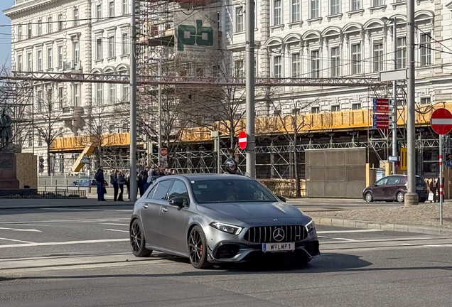 Mercedes-AMG A 45 S W177