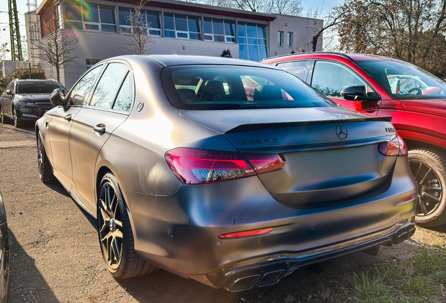 Mercedes-AMG E 63 S W213 Final Edition