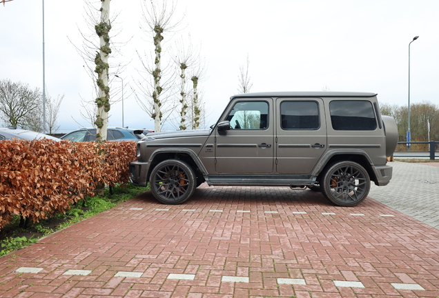 Mercedes-AMG G 63 W463 2018 Urban 700 S WideTrack