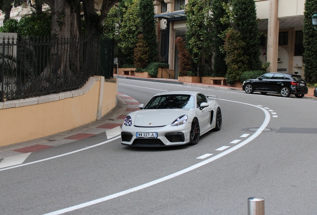 Porsche 718 Cayman GT4