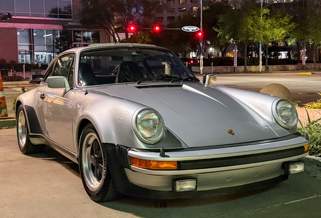 Porsche 930 Turbo