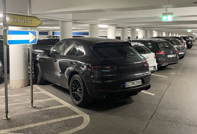 Porsche 95B Macan GTS MkI