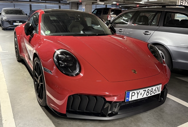 Porsche 992 Carrera 4 GTS MkII