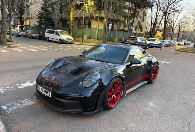 Porsche 992 GT3 RS MkI Weissach Package