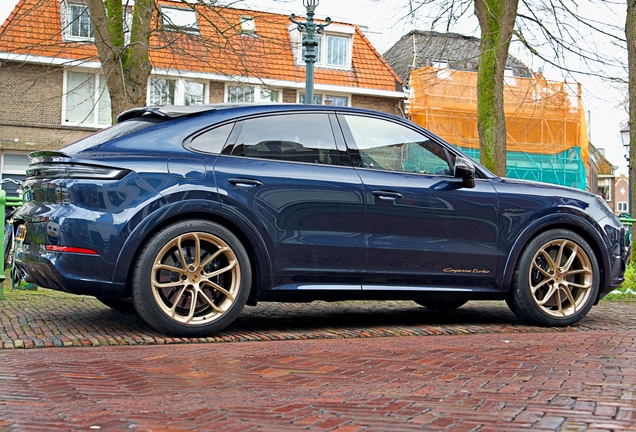 Porsche Cayenne Coupé Turbo E-Hybrid
