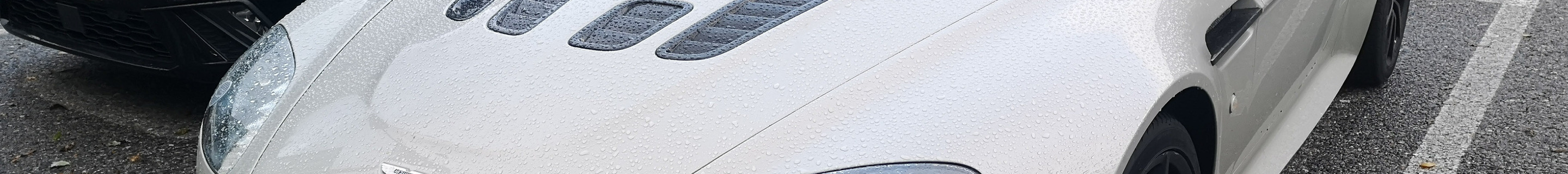 Aston Martin V12 Vantage S