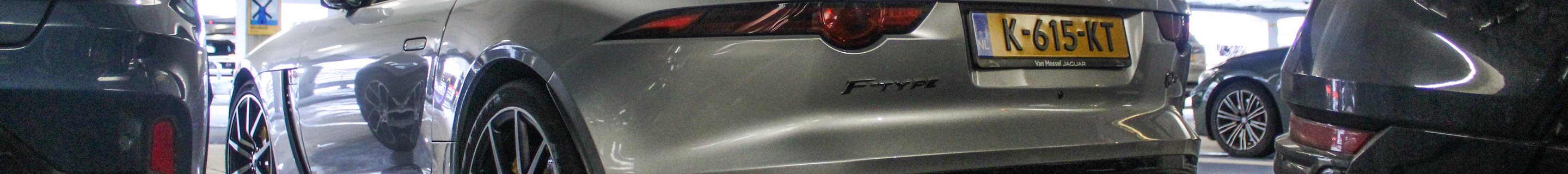 Jaguar F-TYPE SVR Coupé 2017