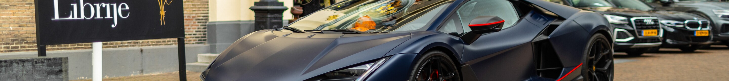 Lamborghini Revuelto