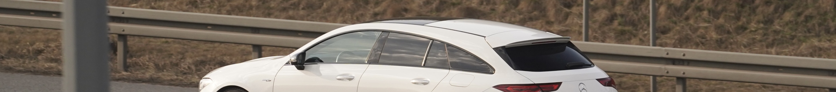 Mercedes-AMG CLA 45 S Shooting Brake X118