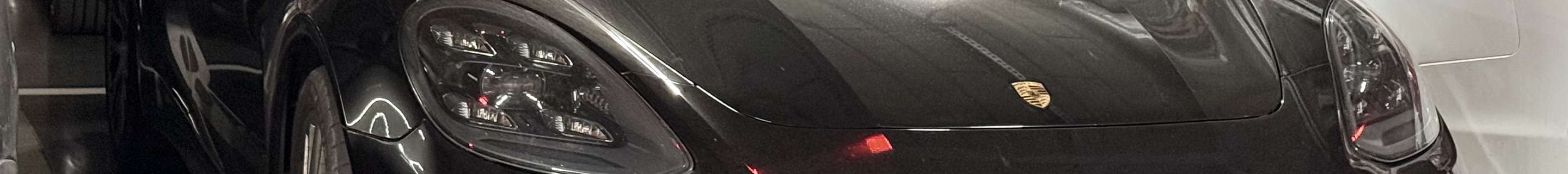 Porsche 971 Panamera Turbo Sport Turismo