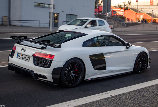 Audi R8 V10 2015