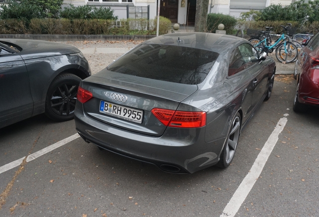 Audi RS5 B8 2012